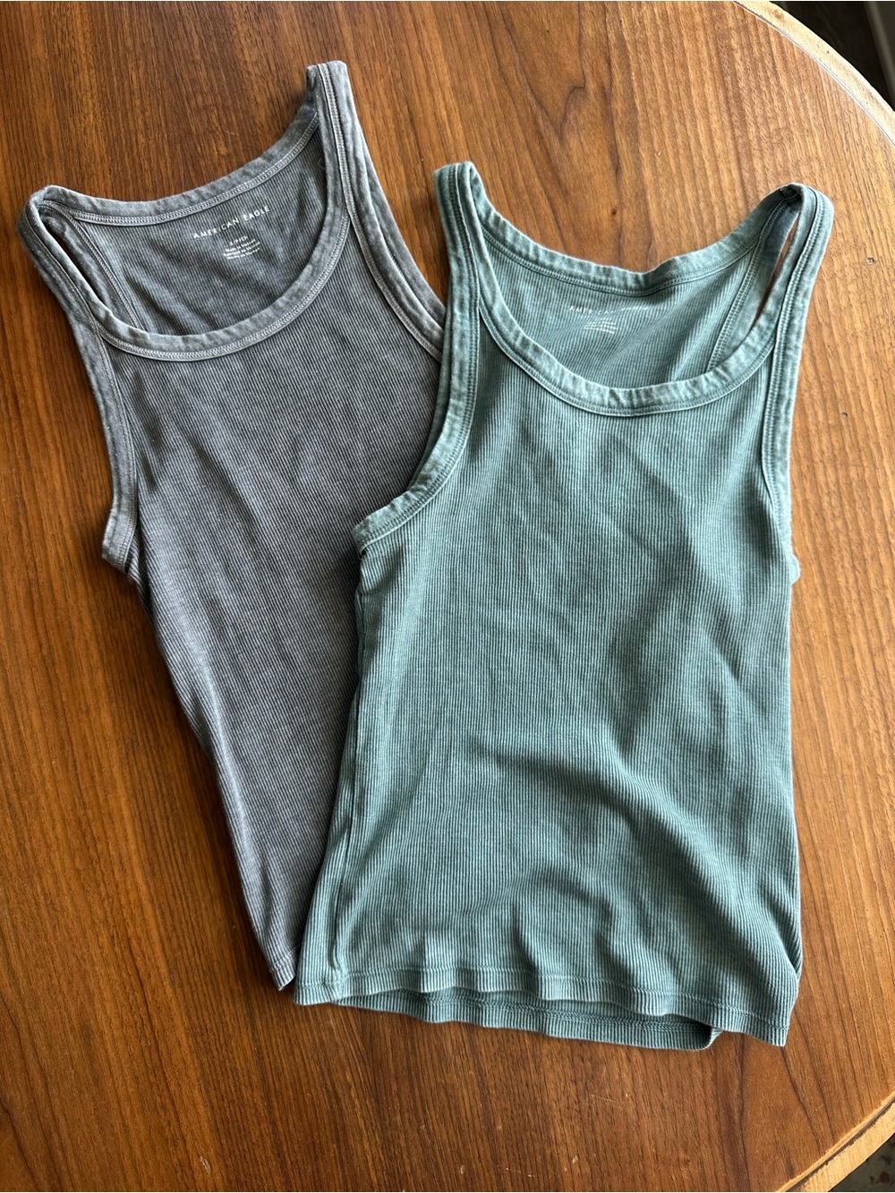 Lot of 2 American Eagle Ribbed Tank Tops - Green & Gray Set size small